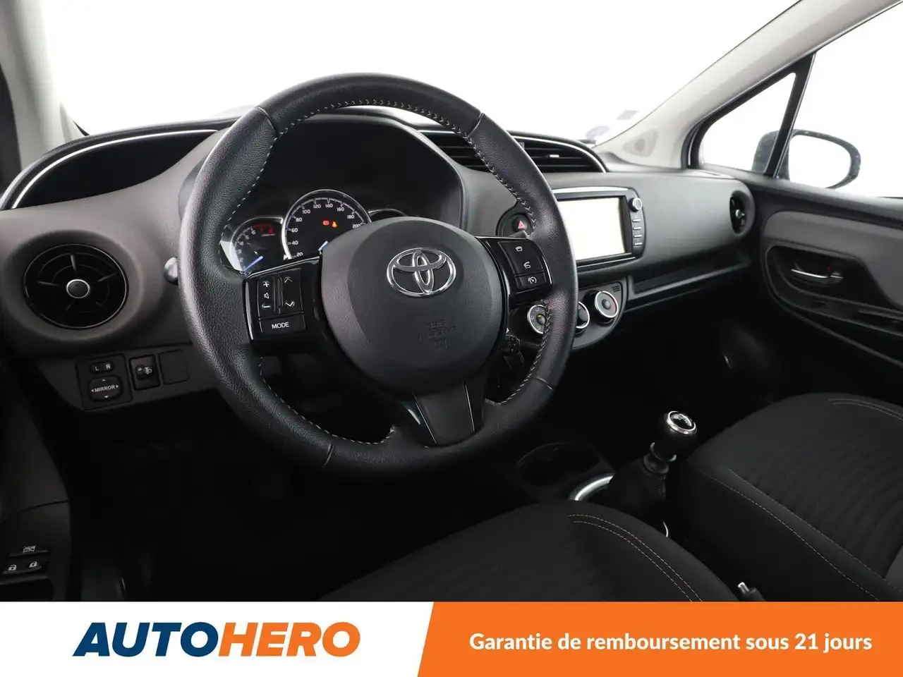 Toyota Yaris Yaris — photo 11