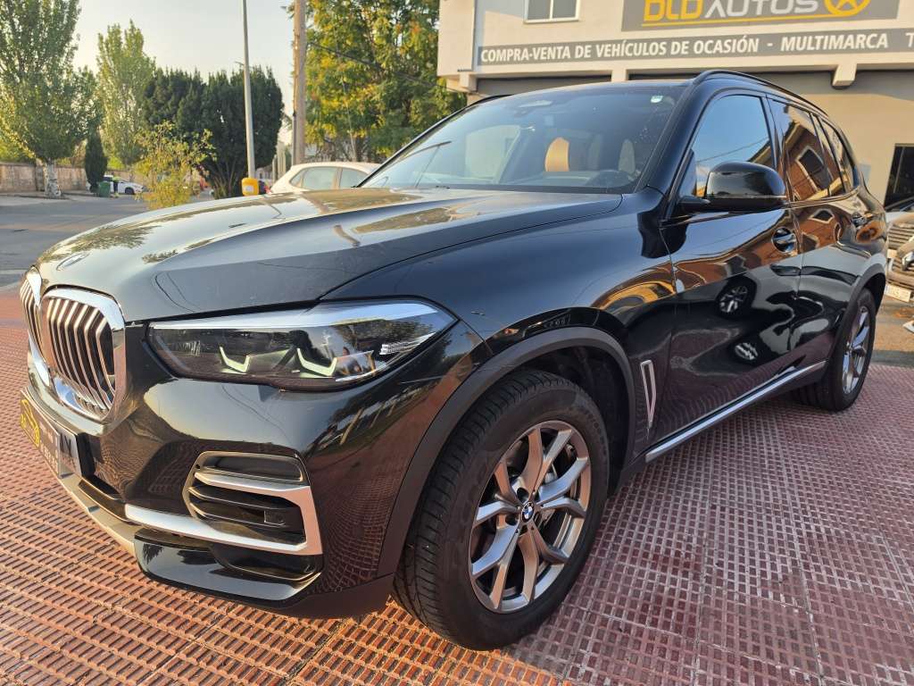 BMW X5 xDrive 30dA xLine - foto 1