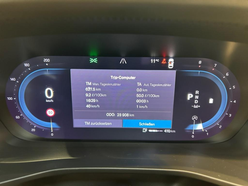 Volvo XC40 B4 Plus Dark  Urban+Fahrassist+Wide+Cam+LED — photo 10