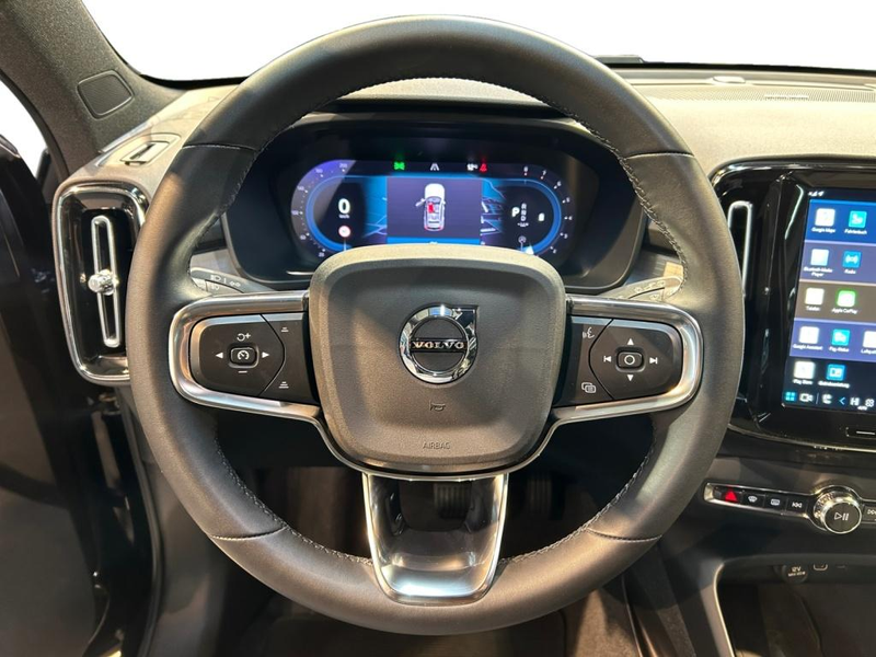 Volvo XC40 B4 Plus Dark  Urban+Fahrassist+Wide+Cam+LED — photo 11