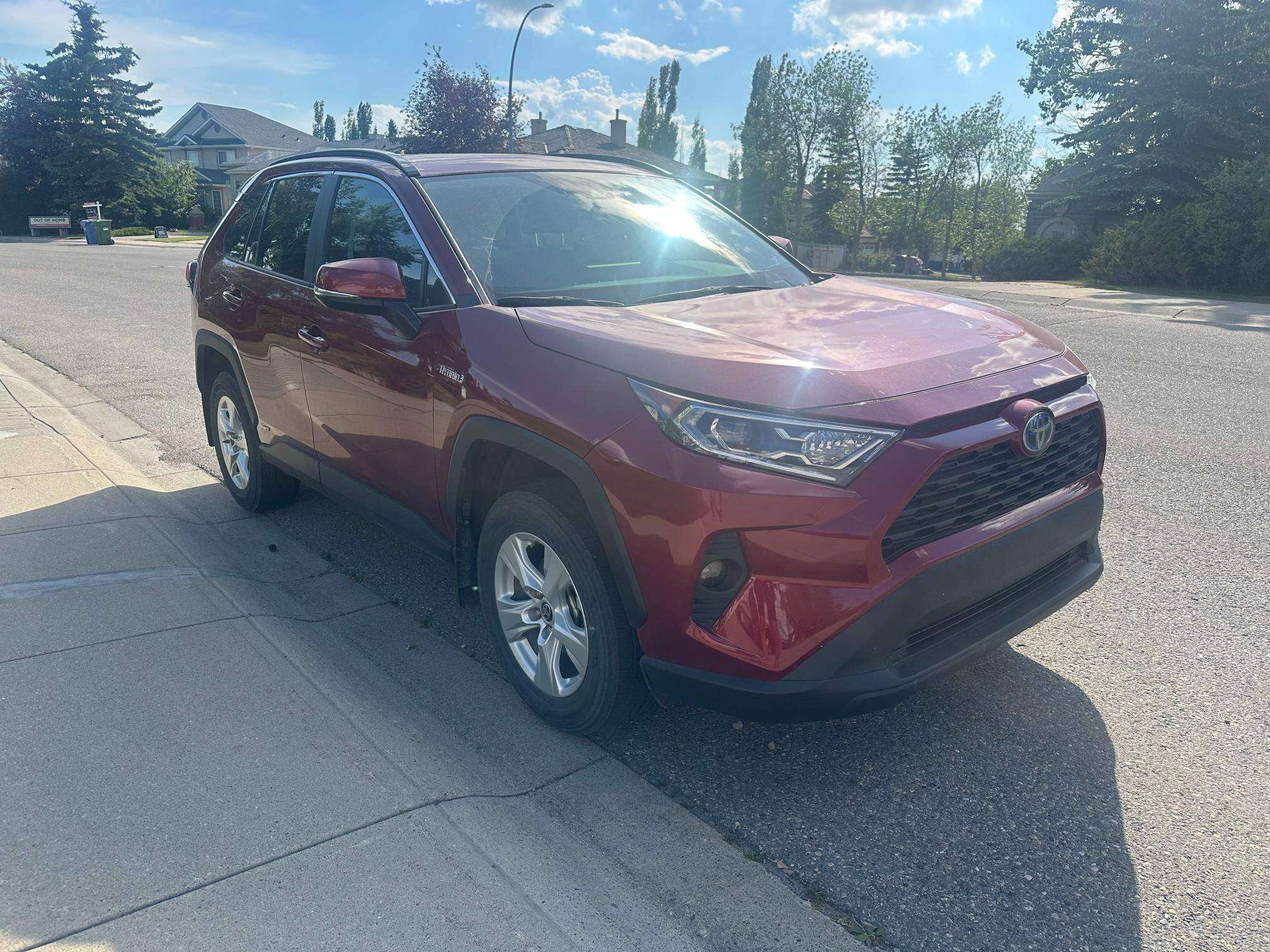 2021 Toyota RAV 4 XLE