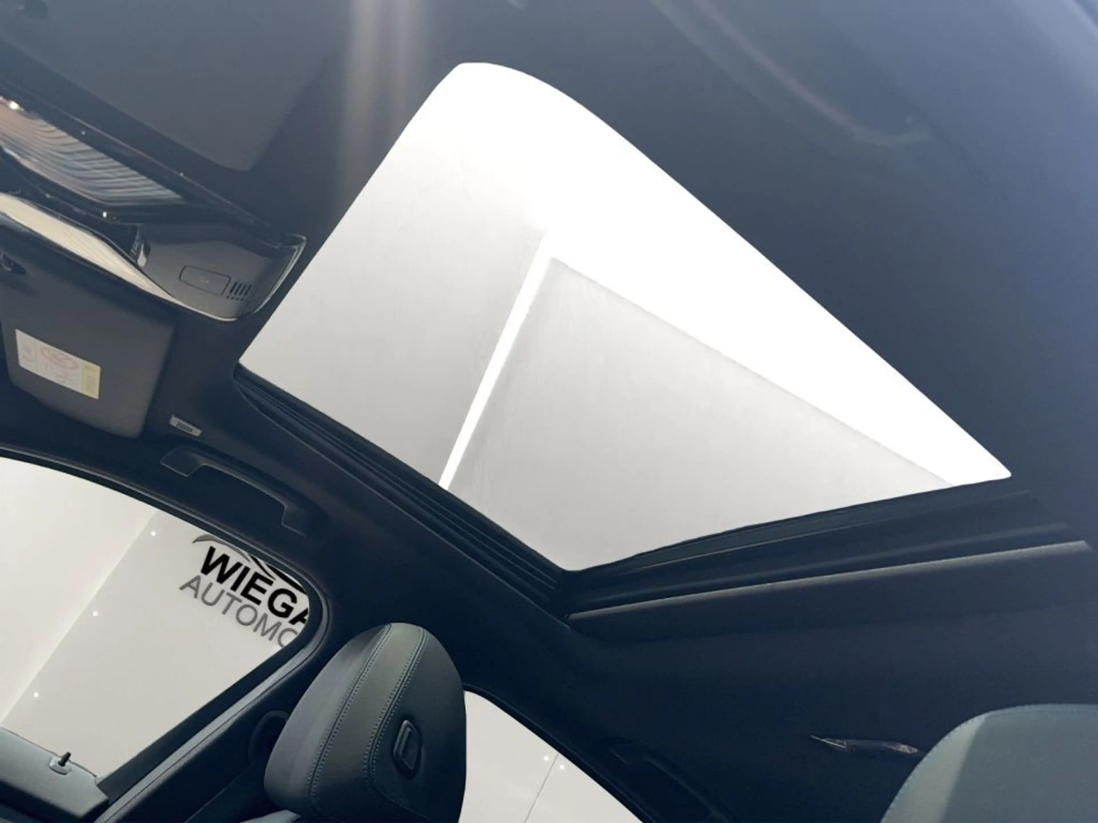 BMW 330 e Aut. M SPORT+INNO+DRIVING ASS+LEDER+MEMORY — photo 14