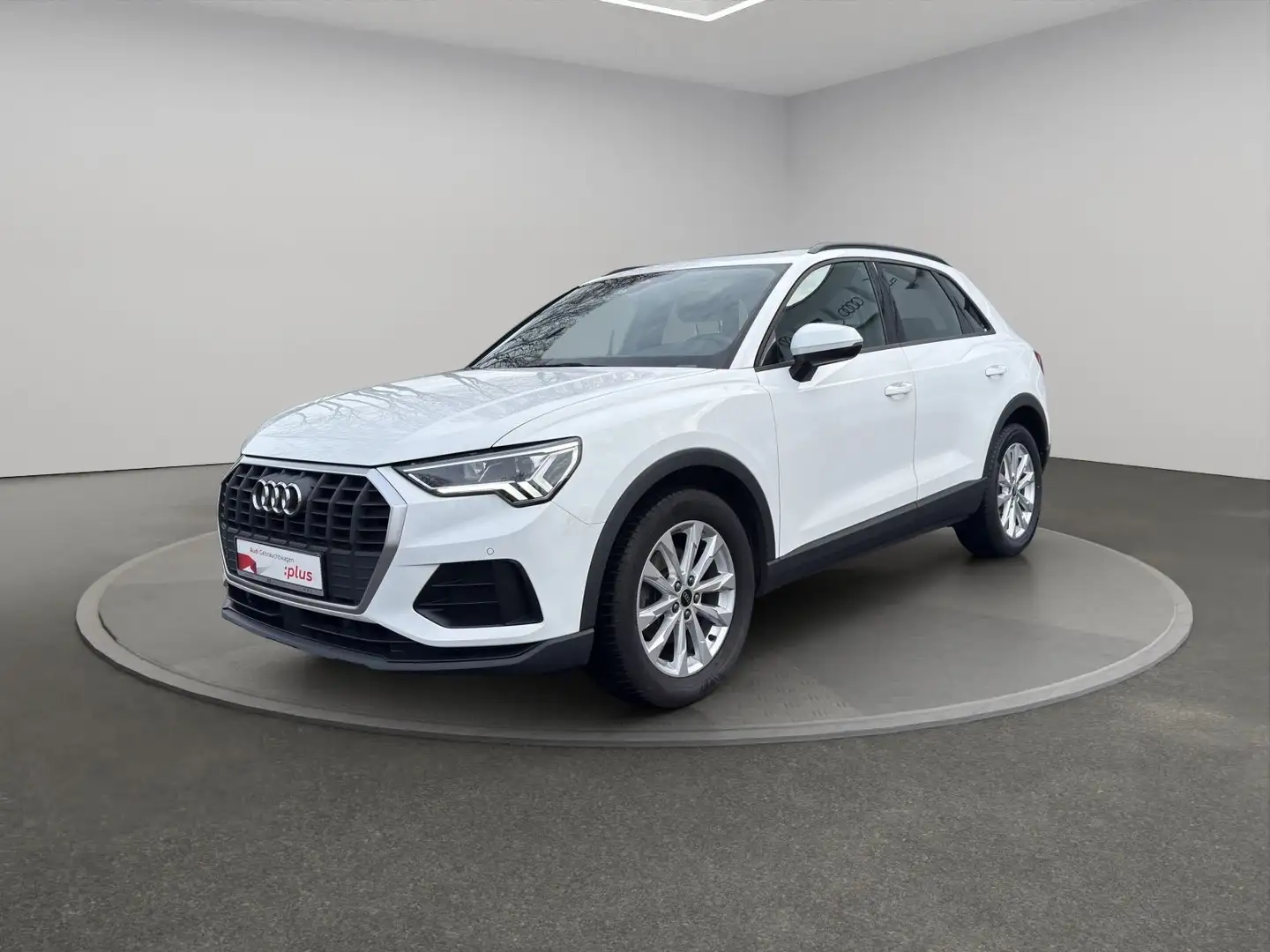 Audi Q3 35 TDI AHK+LED+PANO+KAMERA+SITZHZG Weiß - 2