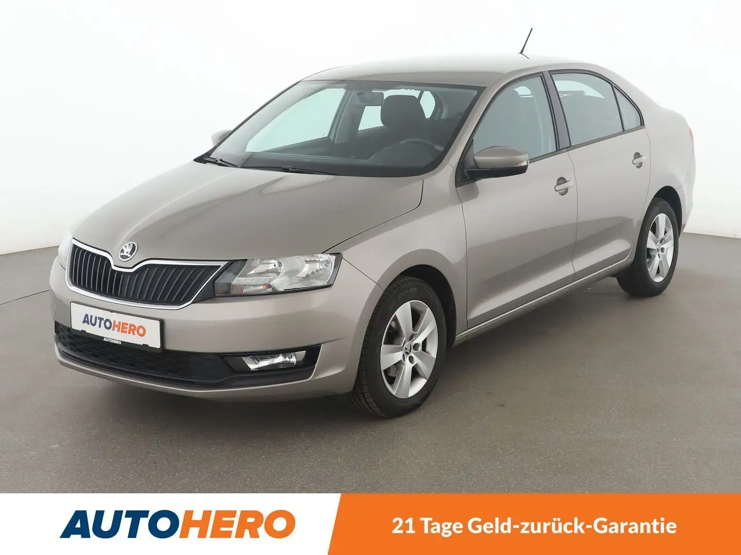 Skoda Rapid/Spaceback 1.0 TSI Ambition *TEMPO*PDC*SHZ*ALU* Beige - 1