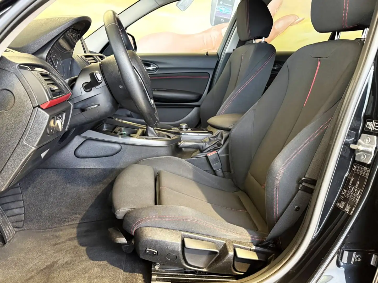 BMW 116 116i Sport Line TEM+LED+PDC+SITZH+ECOpro+ALLWTR Noir - 2