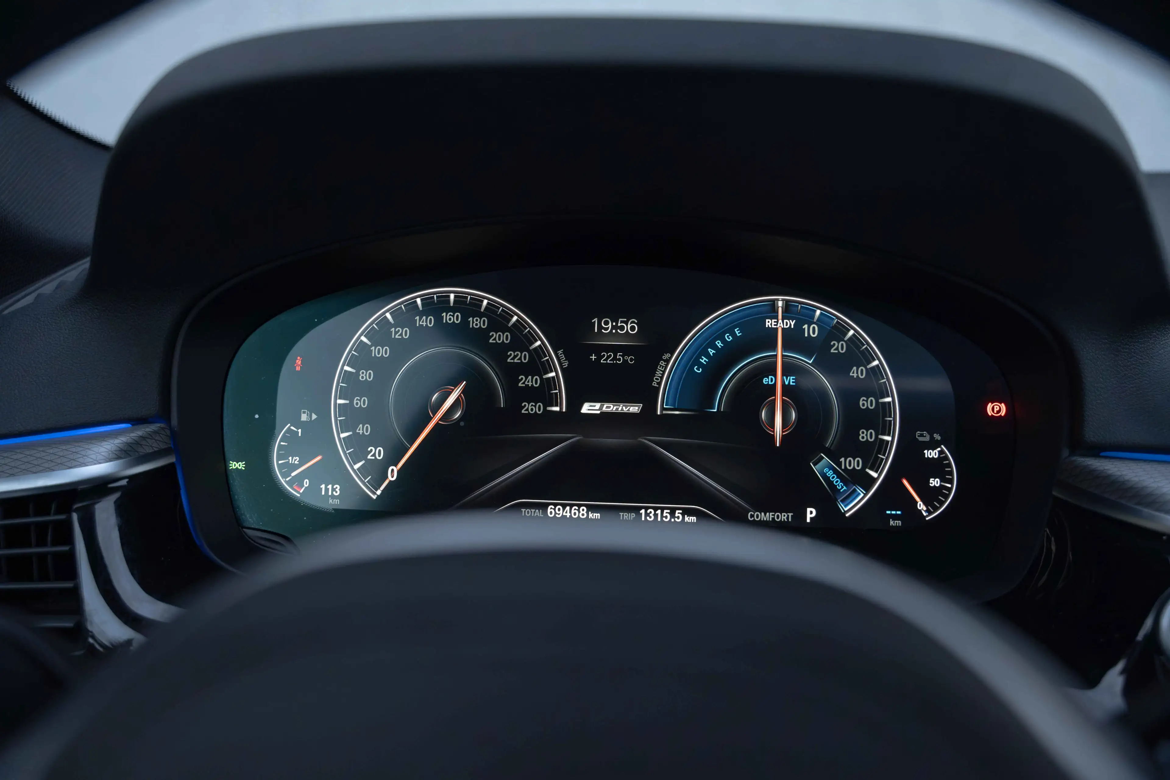 BMW 530 e M-Sport LASER/OPENDAK/H&K/HUD/360°/19"/MEMORY/DAB — photo 14