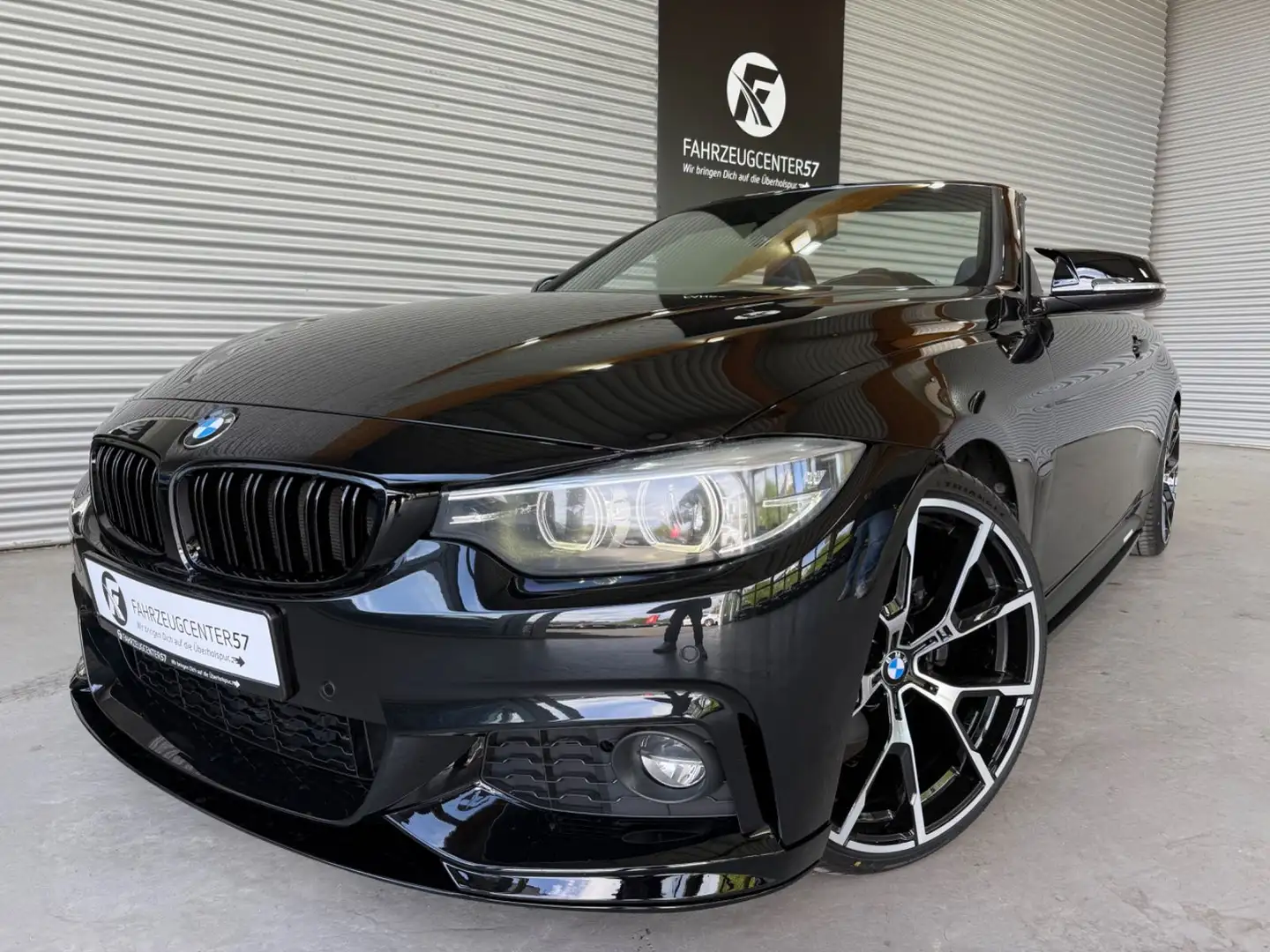 BMW 430 i xDrive Cabrio M-PERFORMANCE/CARPLAY/HIFI Schwarz - 1
