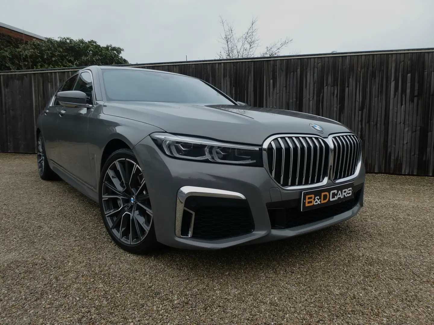 BMW 745 eA PHEV PACK-M/LASER/HUD/360CAM/MEMO/DISPLAYKEY/20 Gris - 1