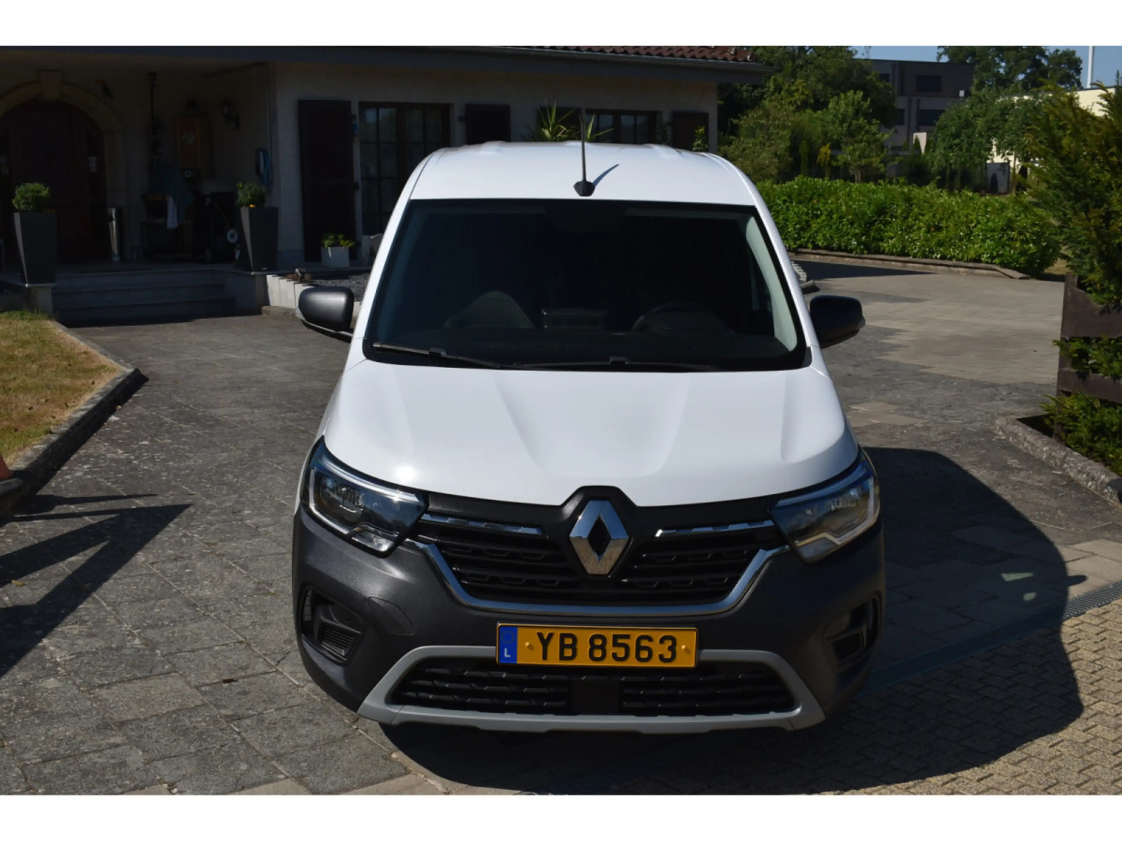 Renault Kangoo 1,5 DCI 95 Airco TVA comprise — photo 2