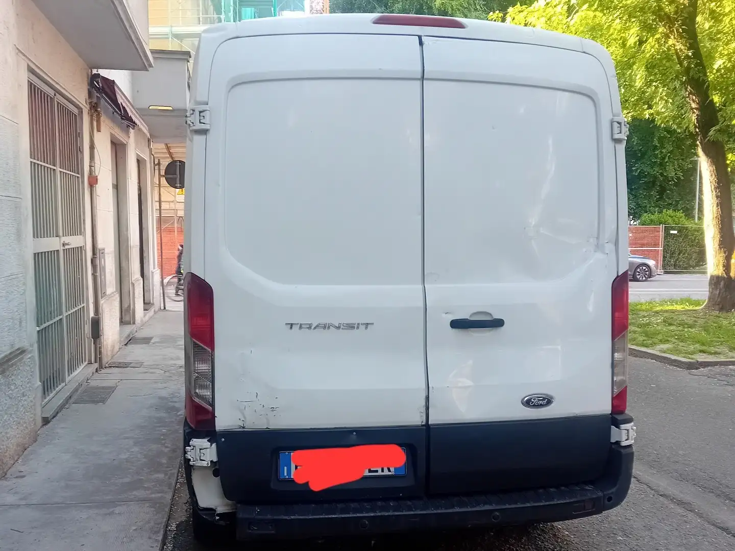 Ford Transit Bianco - 2