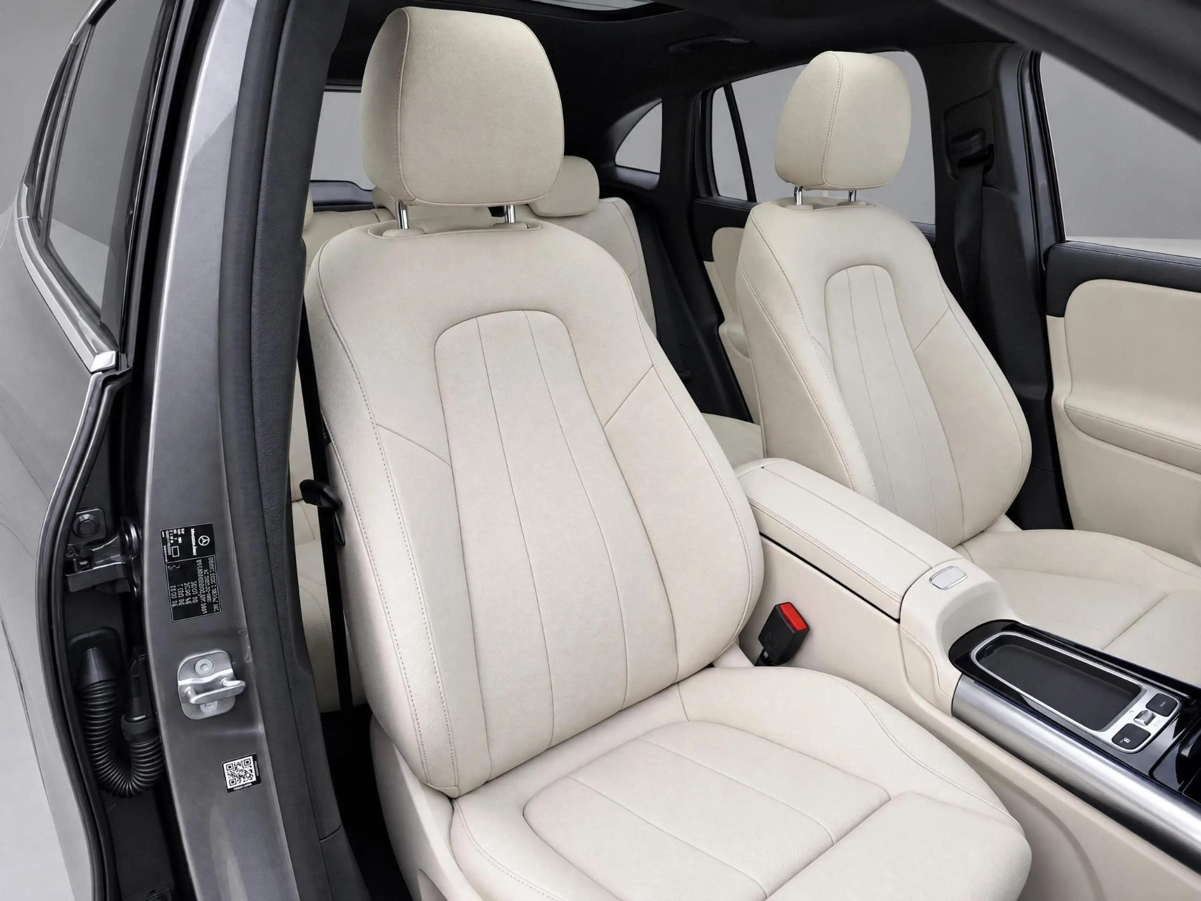 Mercedes-Benz GLA 180 Star Edition Luxury Line | Panoramadak | Trekhaak — photo 7