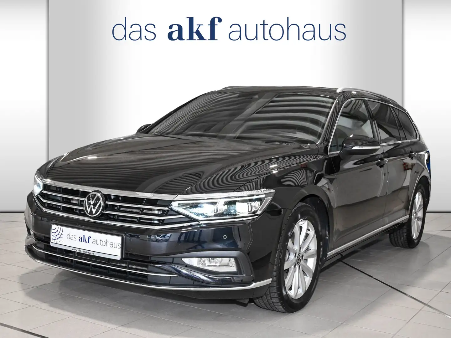 Volkswagen Passat Variant 2.0 TDI DSG Elegance-Navi*AHK*Kamer Schwarz - 1