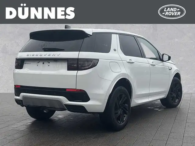 Land Rover Discovery Sport view 2