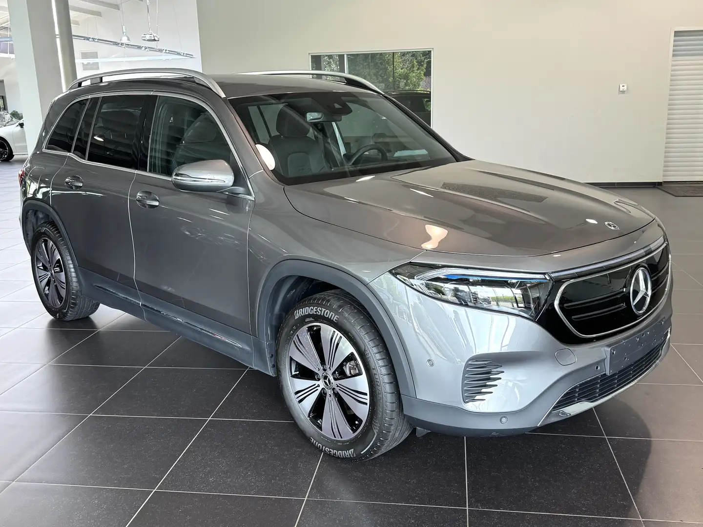 Mercedes-Benz EQB 250 Progressive Camera, Mbux, DAB, Led - 2