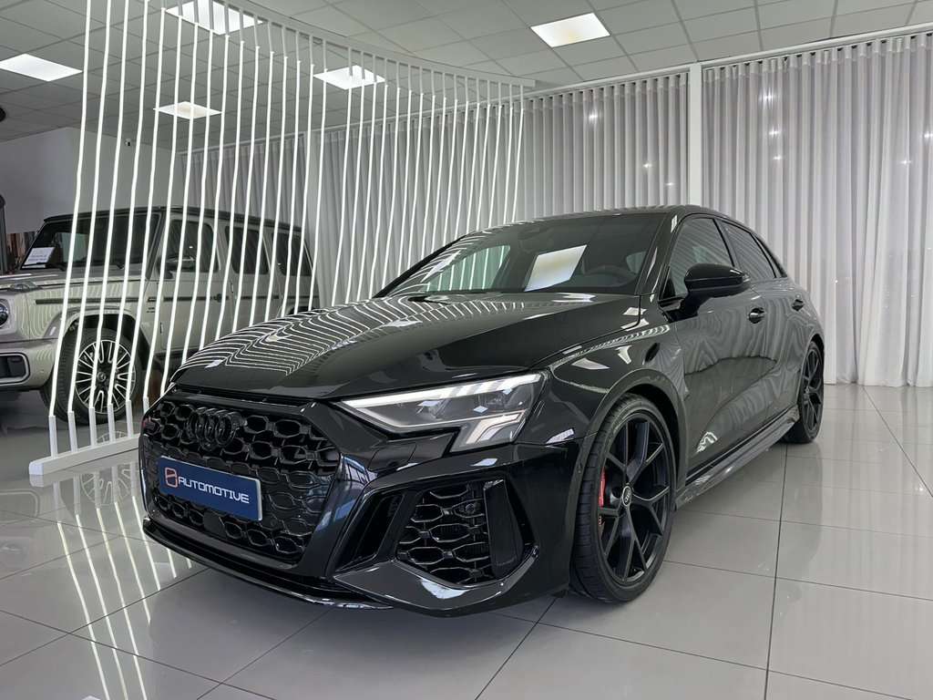 Audi RS3 Sportback quattro S tronic 294kW - foto 1
