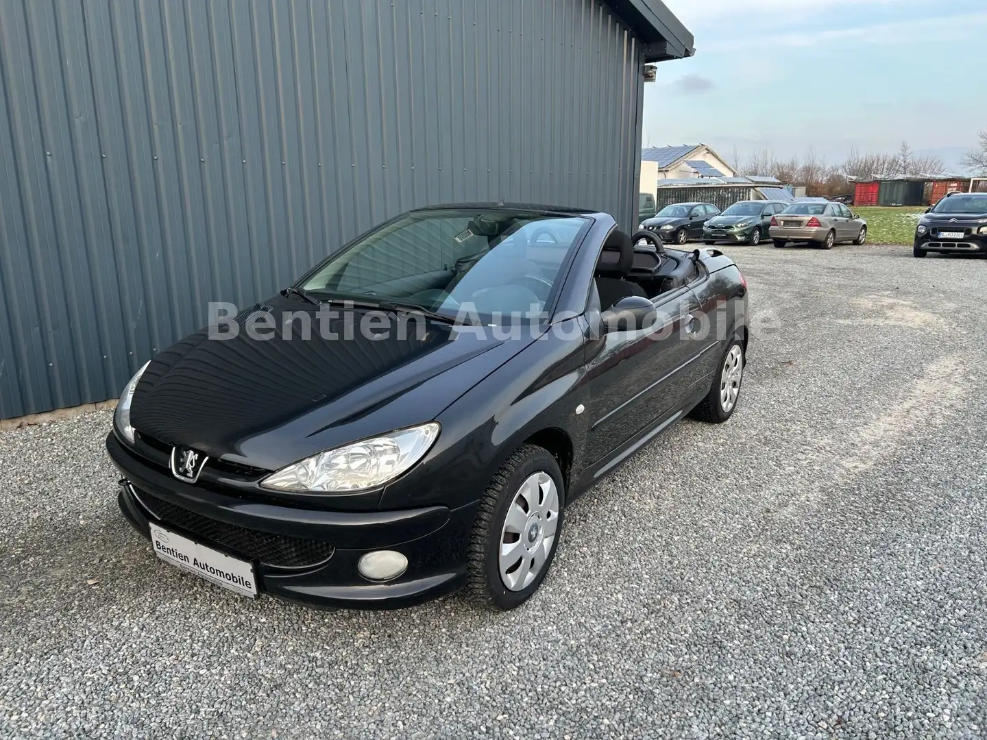 Peugeot 206 Cabriolet CC Filou TÜV&AU Neu,Ganzjahresreif Schwarz - 2
