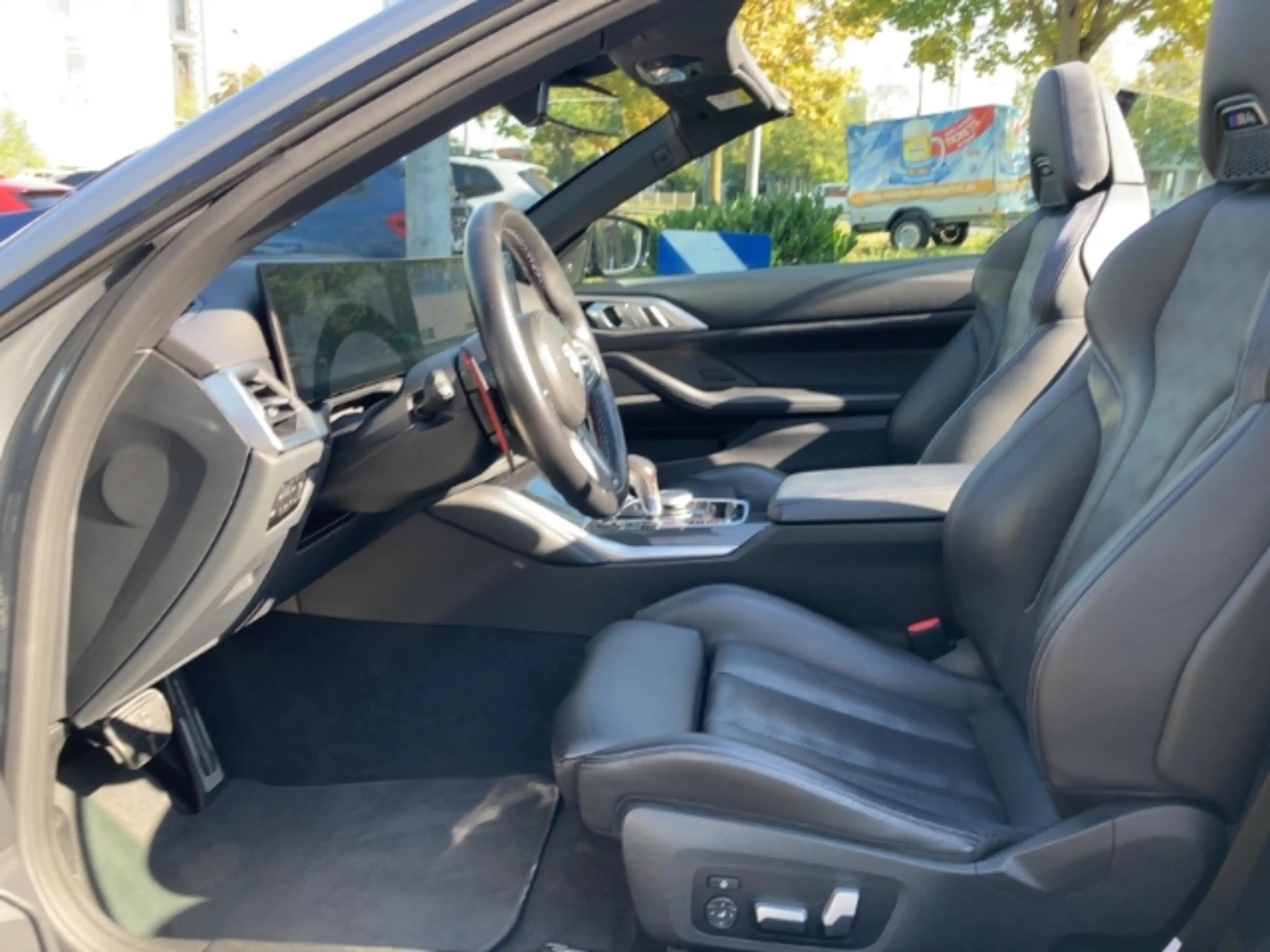 BMW M4 Competition Cabrio Sportpaket HUD AD Navi Leder Di — photo 14