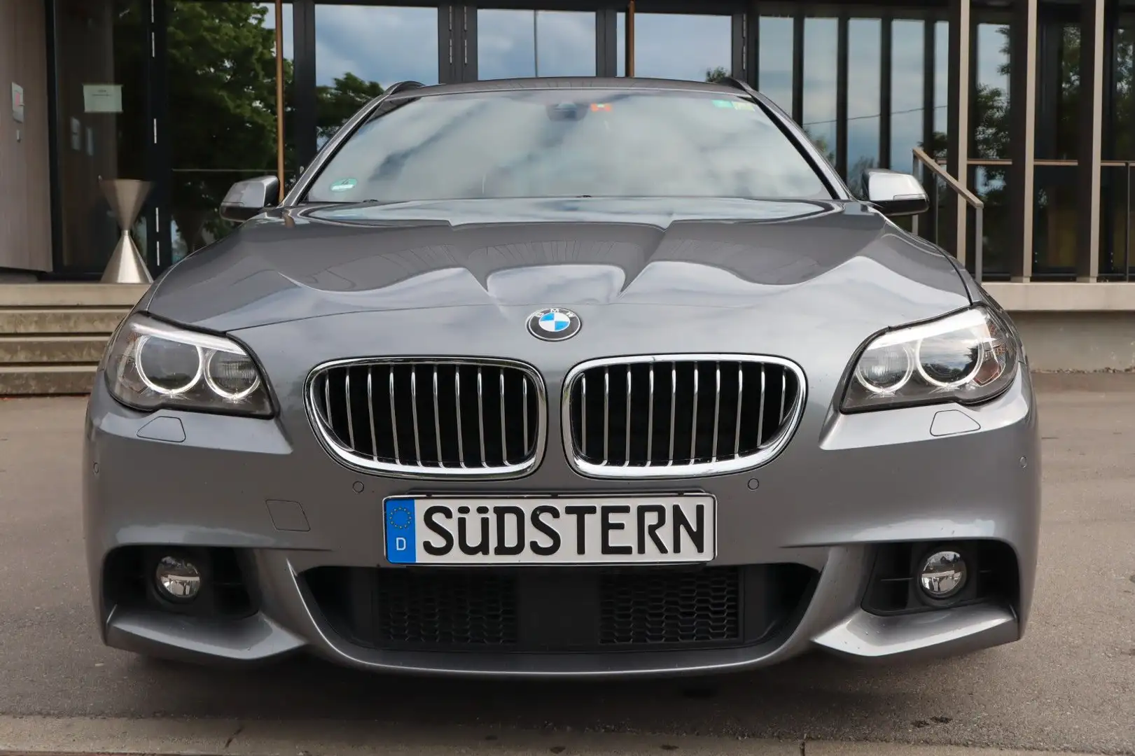 BMW 535 d RWD Head-Up NAVI STHZ M-Paket Memory Gris - 2