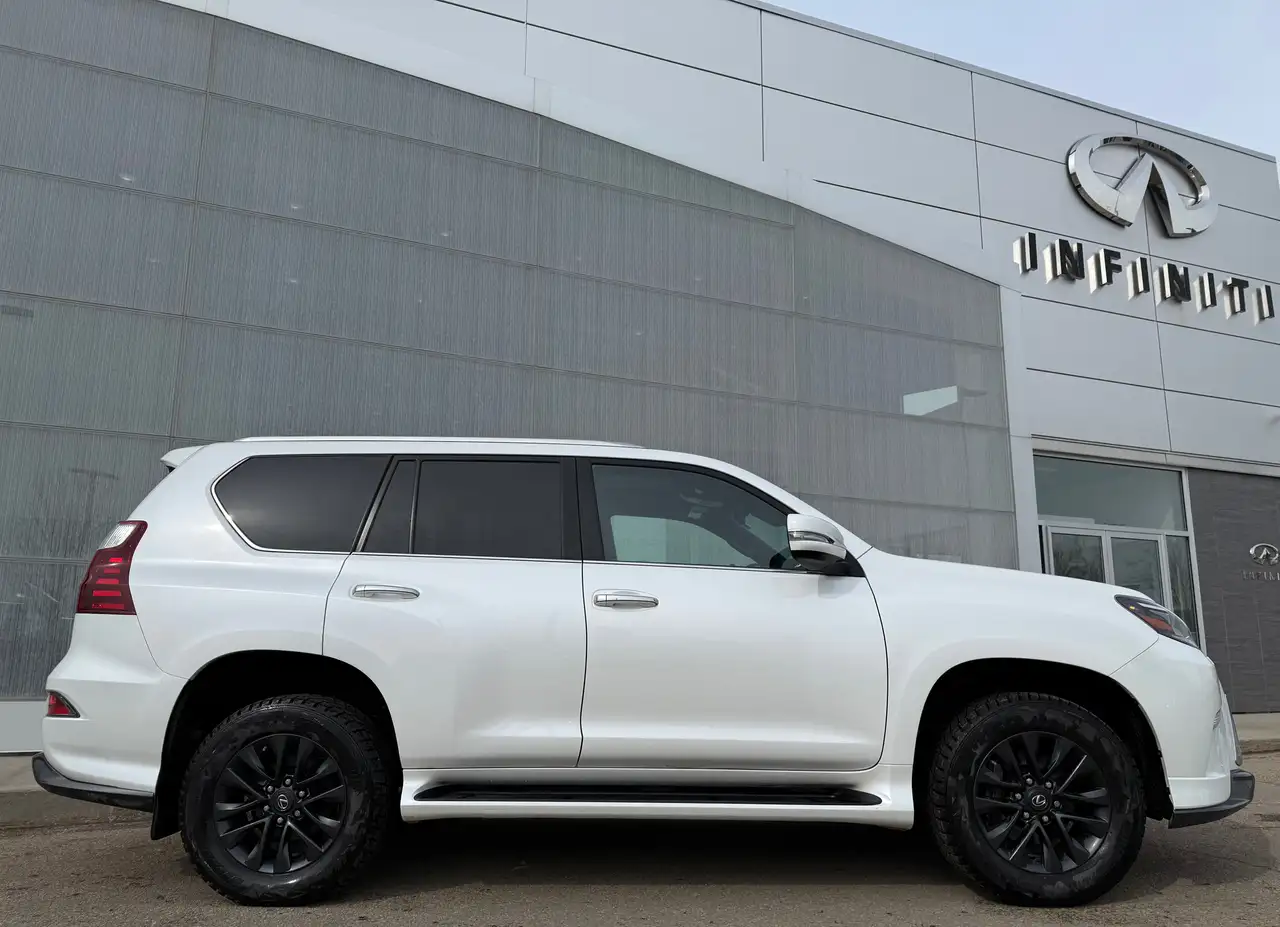 Lexus GX снимка Lexus GX