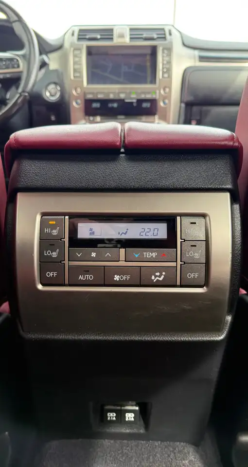 Lexus GX снимка Lexus GX