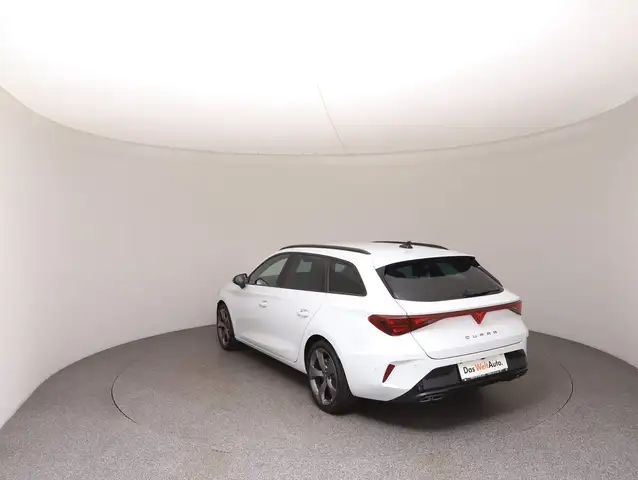CUPRA Leon view 5