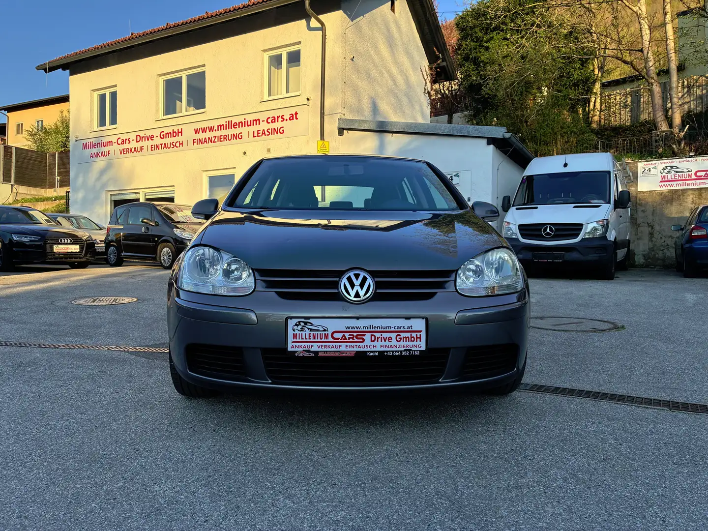 Volkswagen Golf Rabbit 1,4 bei Finanzierung Zinssatz fix 6,274% Grau - 2