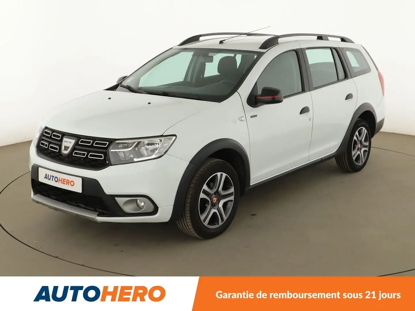 Dacia Logan 0.9 TCe SL Techroad Blanc - 1