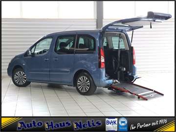 1.6 BlueHDI Active Rollstuhl - Umb
