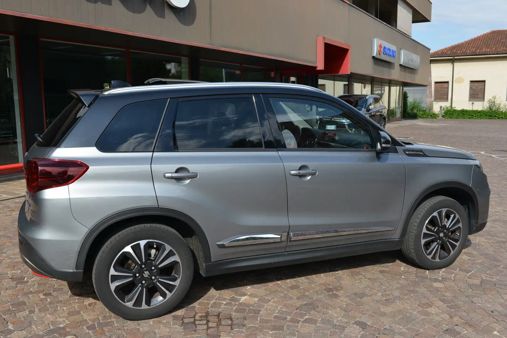 Suzuki Vitara Vitara II 2018 1.4h Top 2wd STAR VIEW GPL Negro - 2