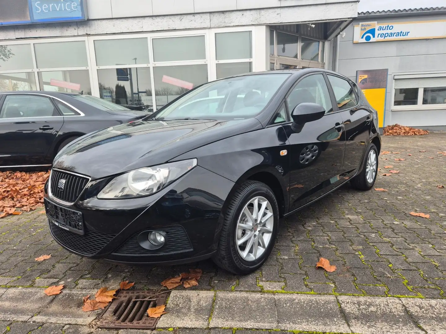 SEAT Ibiza 1.4 16V Klima PDC Alu Sitzhz. 1Hd Temp Schwarz - 1