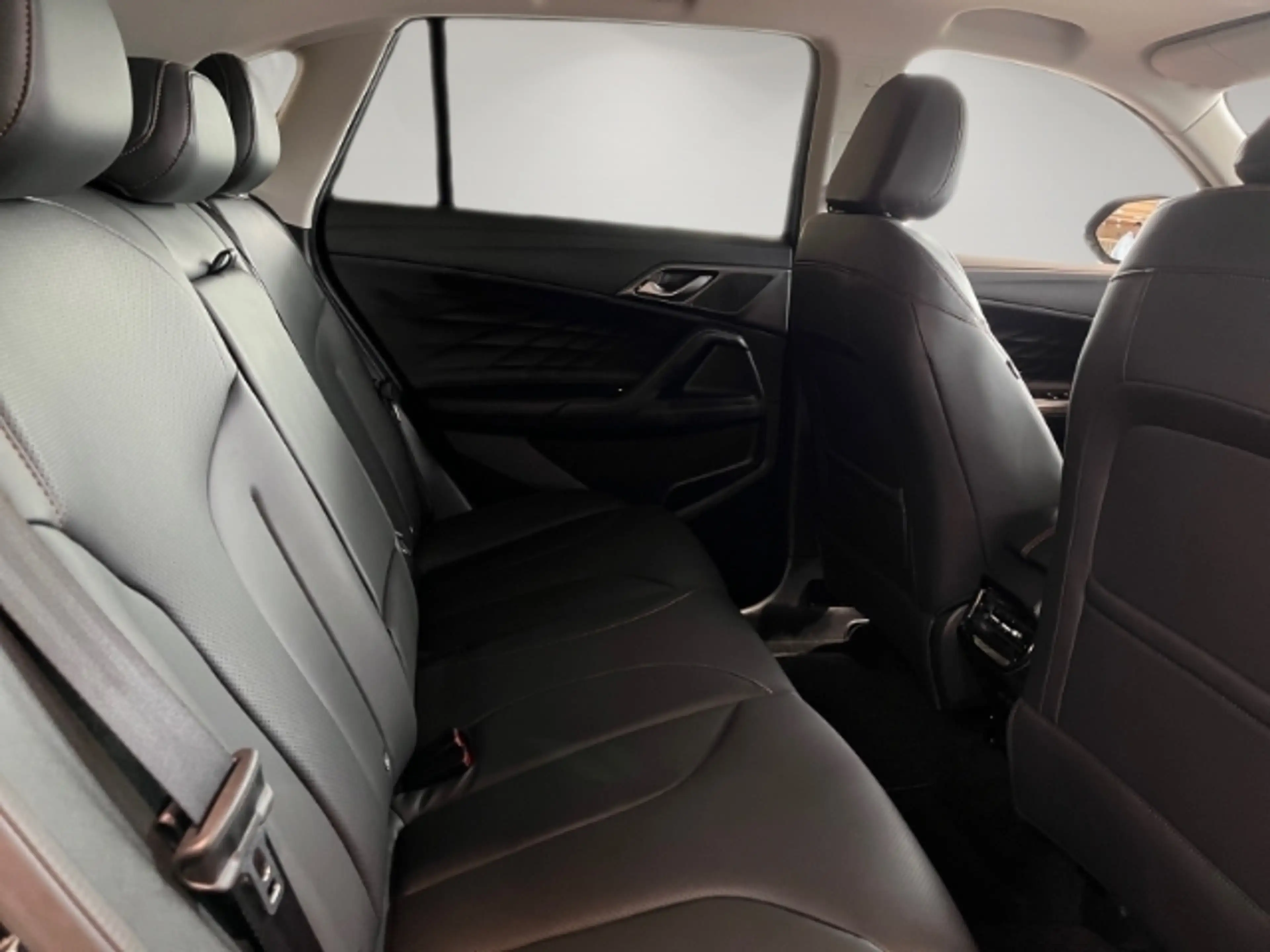MG HS Luxury Navi+Sitzheizung+Rückfahrkamera+Apple CarPl — photo 13