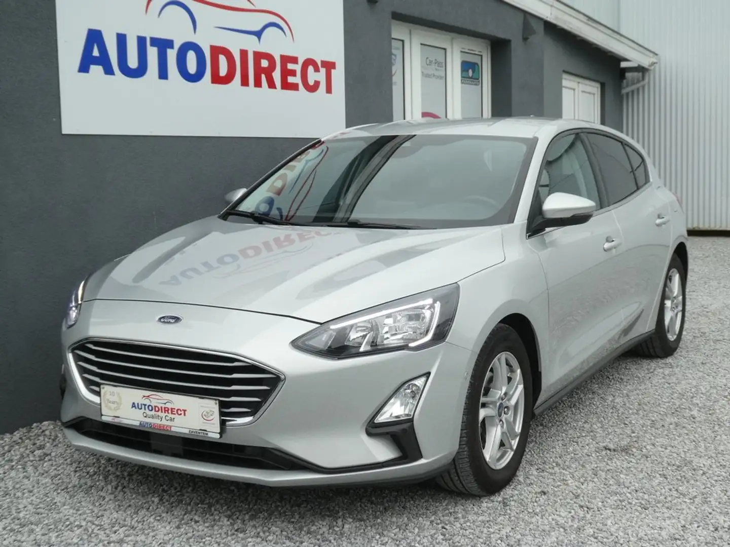 Ford Focus 1.0 EcoBoost Titanium AUTOMAAT Navi, LED, Camera Gris - 1
