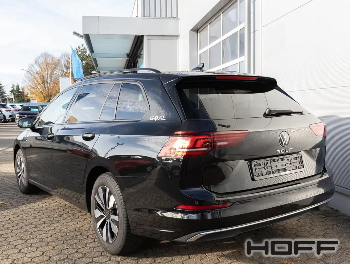 Volkswagen Golf Variant 1.5 TSI GOAL Navi Bluetooth AHK Kamera Schwarz - 2