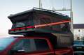 Dodge RAM 5.7 V8 4x4 + DECAMP BACKPACK Camper Autark Rouge - thumbnail 25