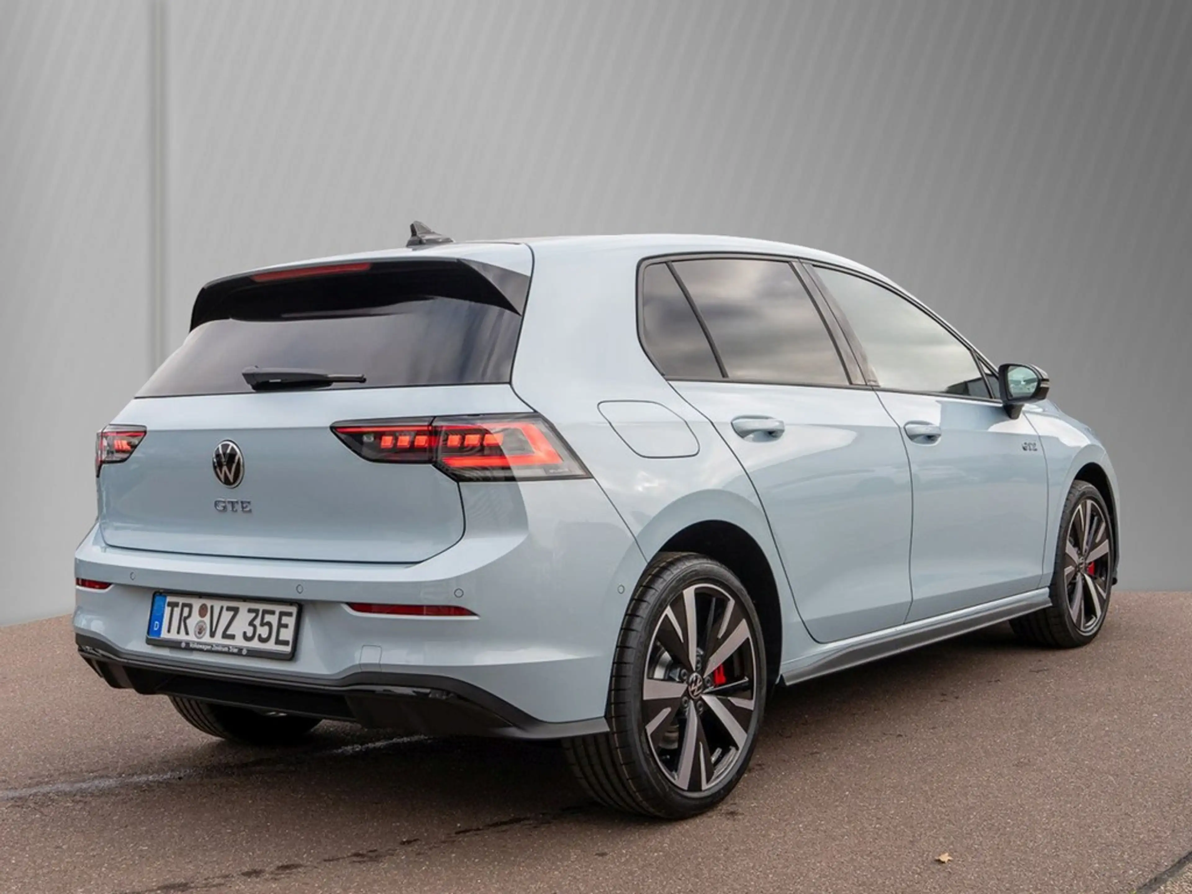 Volkswagen Golf GTE 1.5 TSI eHybrid AHK — photo 5
