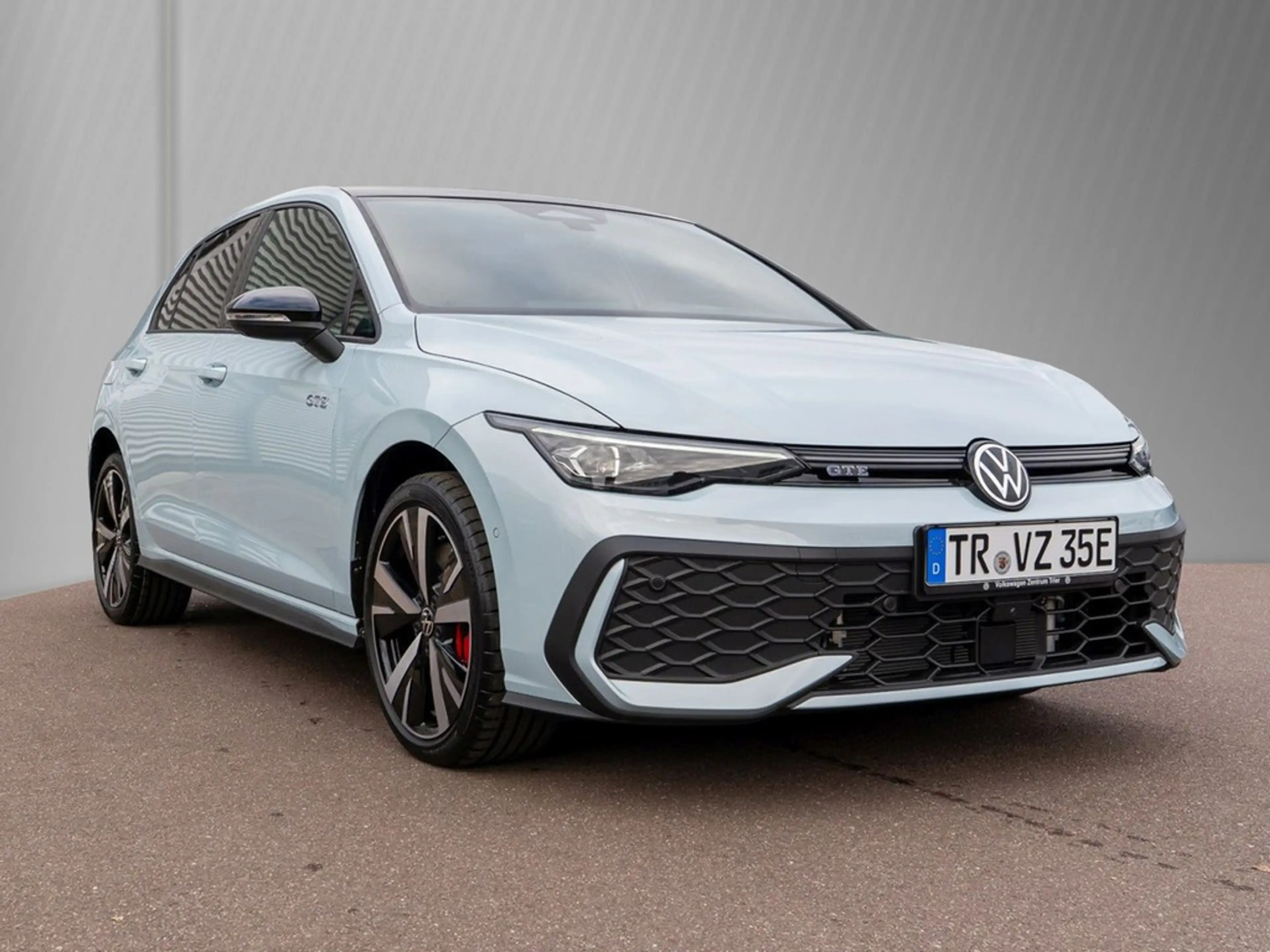 Volkswagen Golf GTE 1.5 TSI eHybrid AHK — photo 4