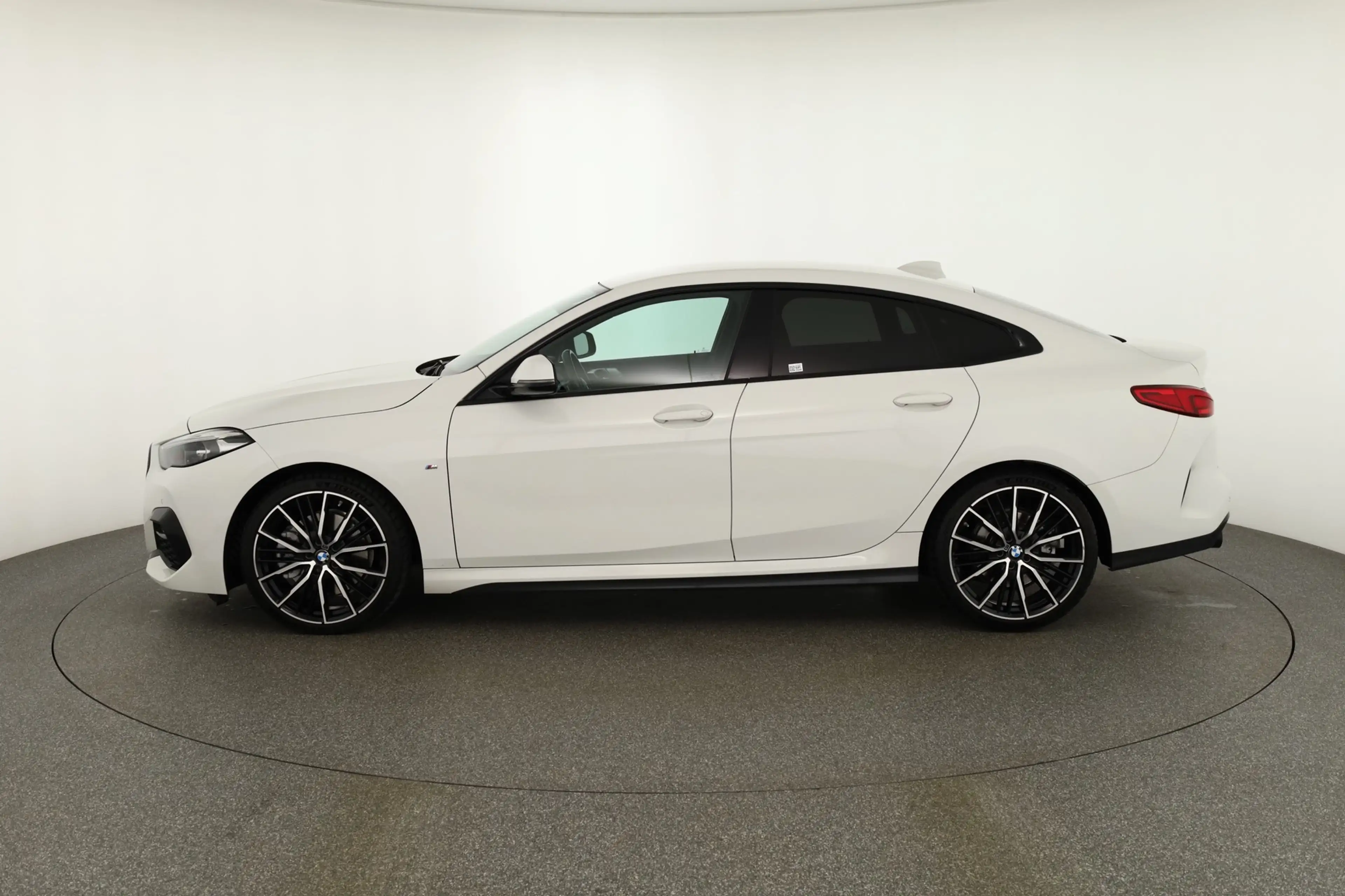 BMW 220 220i Gran Coupe M Sport LED Navi Head-Up PDC — photo 2