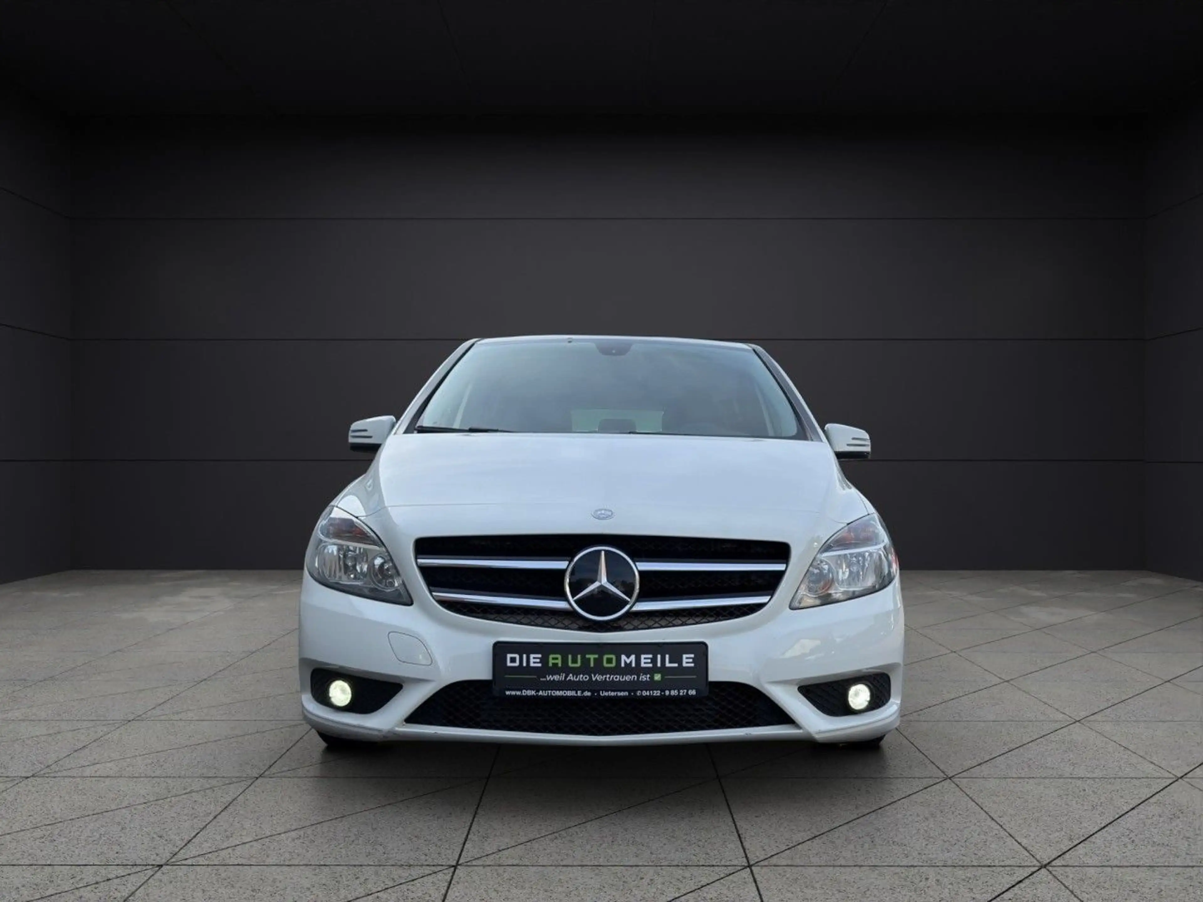 Mercedes-Benz B 200 AUT PDC KLIMA SHZG Sport Fahrwerk