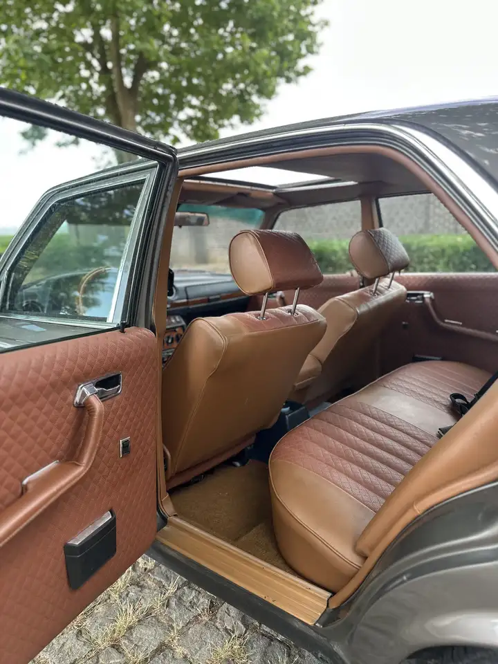 Mercedes-Benz Baureihe 123 American Edition, foto 9