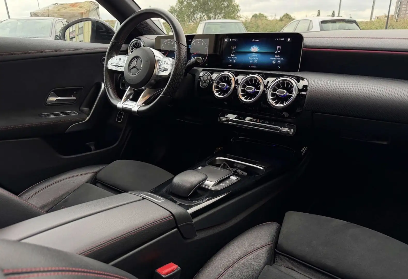 Mercedes-Benz CLA 220 220 - 1