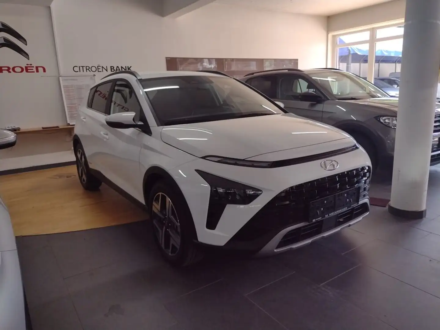 Hyundai BAYON Trend Line 2WD Weiß - 2