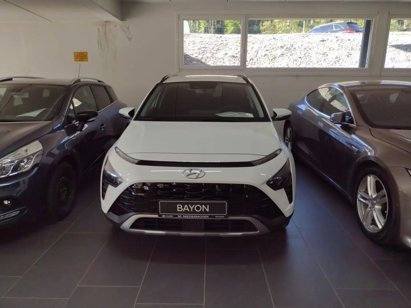 Hyundai BAYON Trend Line 2WD Weiß - 1