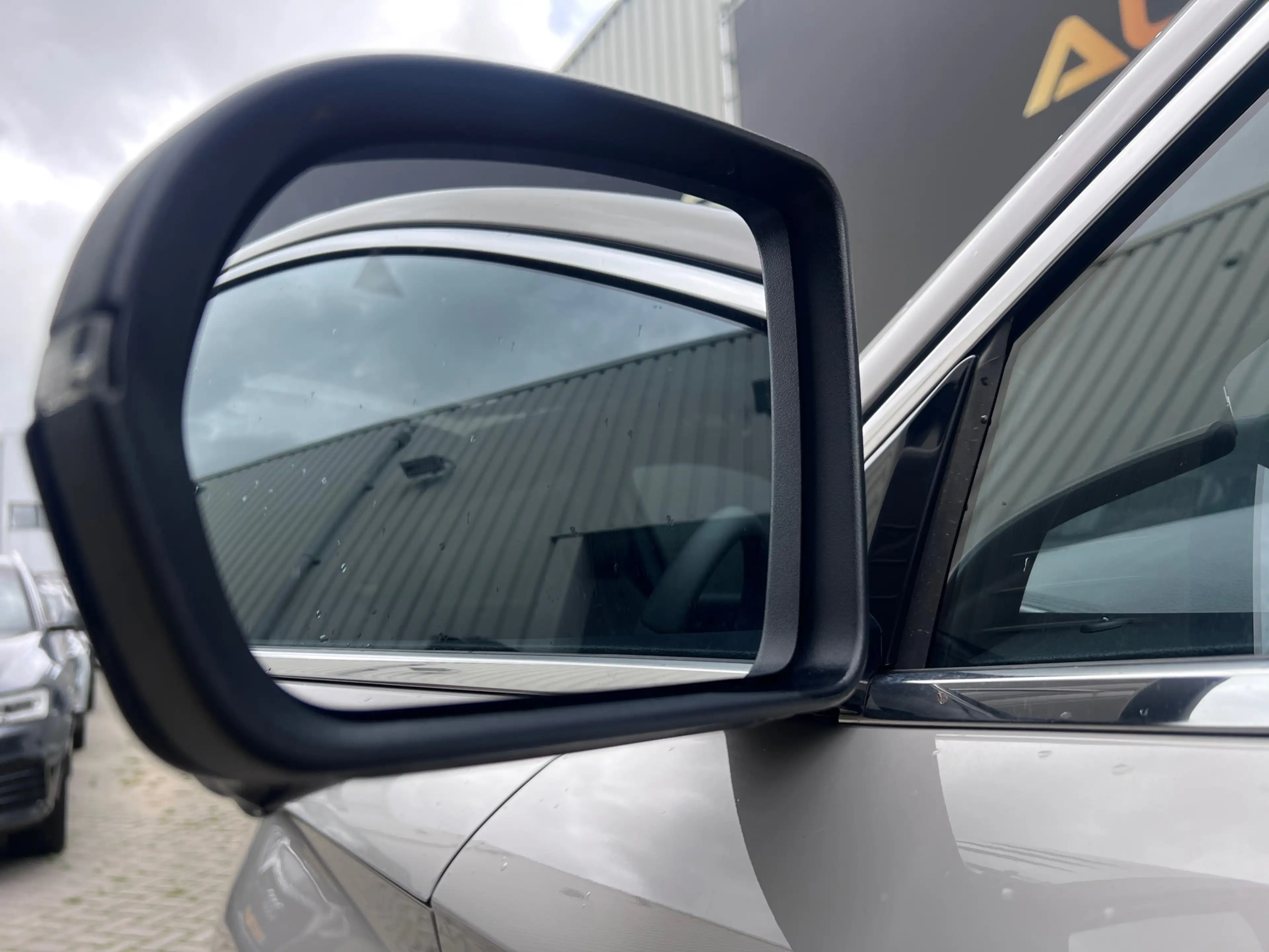 BYD Seal U 1.5 T DM-i AWD Design - Pano HUD Ventilatie ACC Me — photo 14