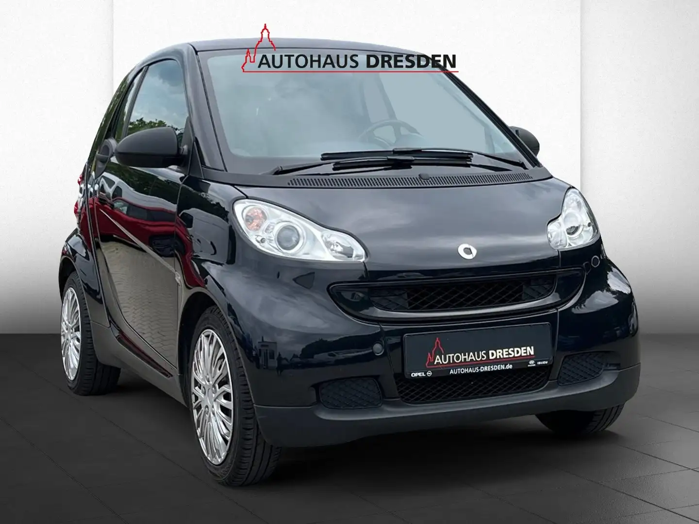 smart forTwo coupe WINTERRÄDER Zwart - 2