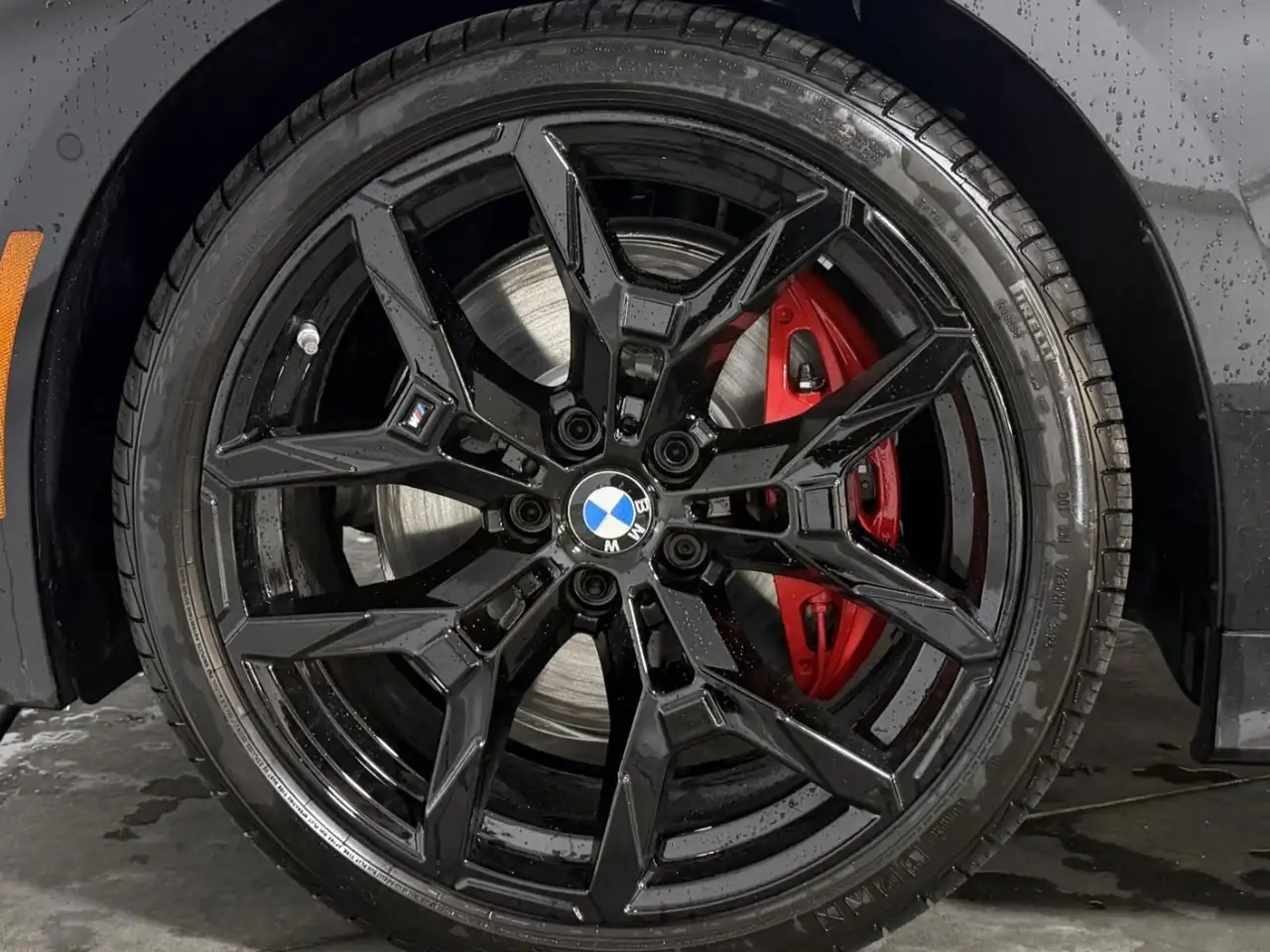 BMW 3 Series снимка BMW 3 Series