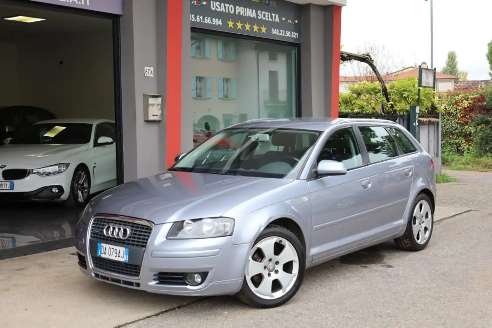 Audi A3 SPB 2.0 16V TDI quattro Ambition Plateado - 1