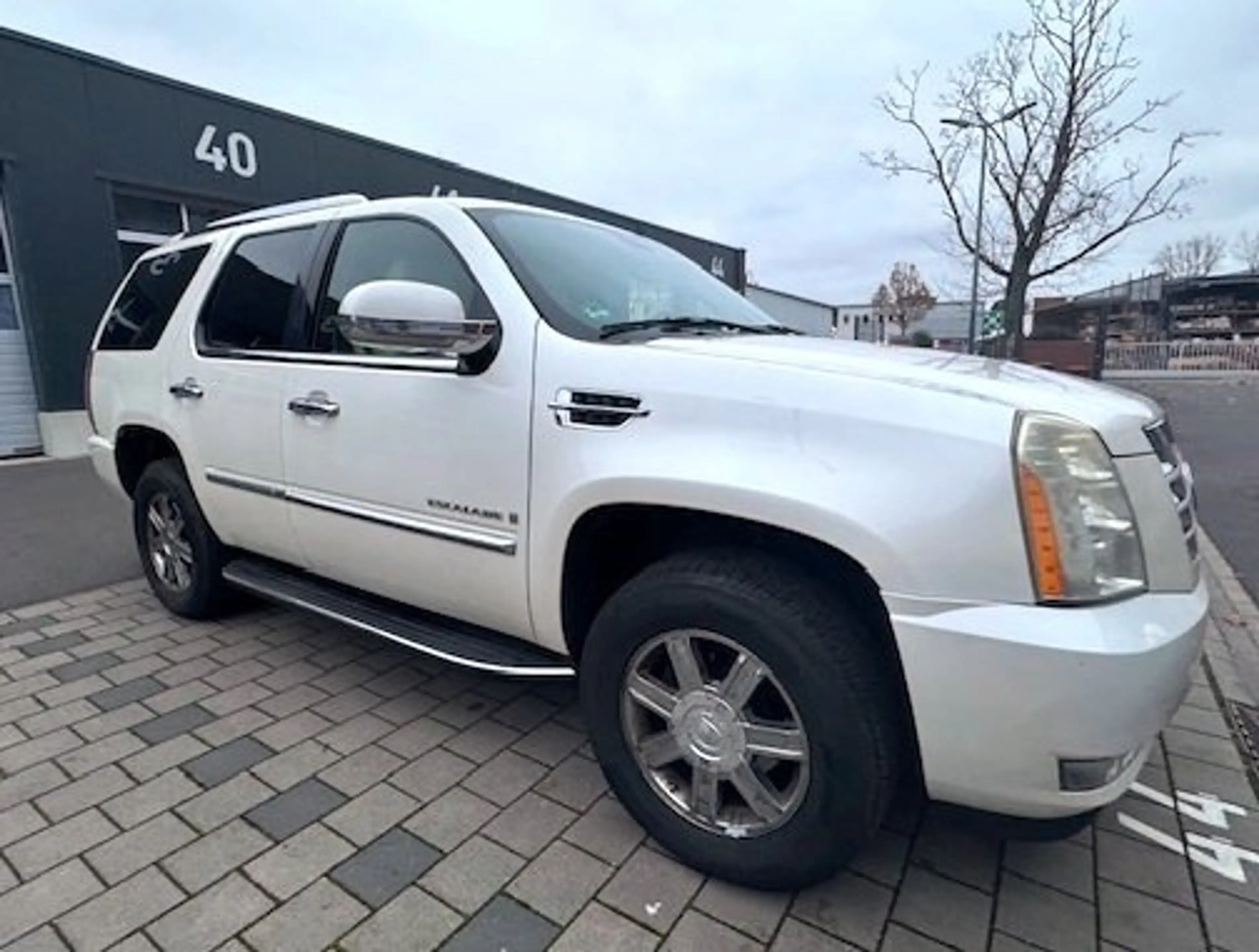 Cadillac Escalade Escalade 6.0 V8 — photo 4