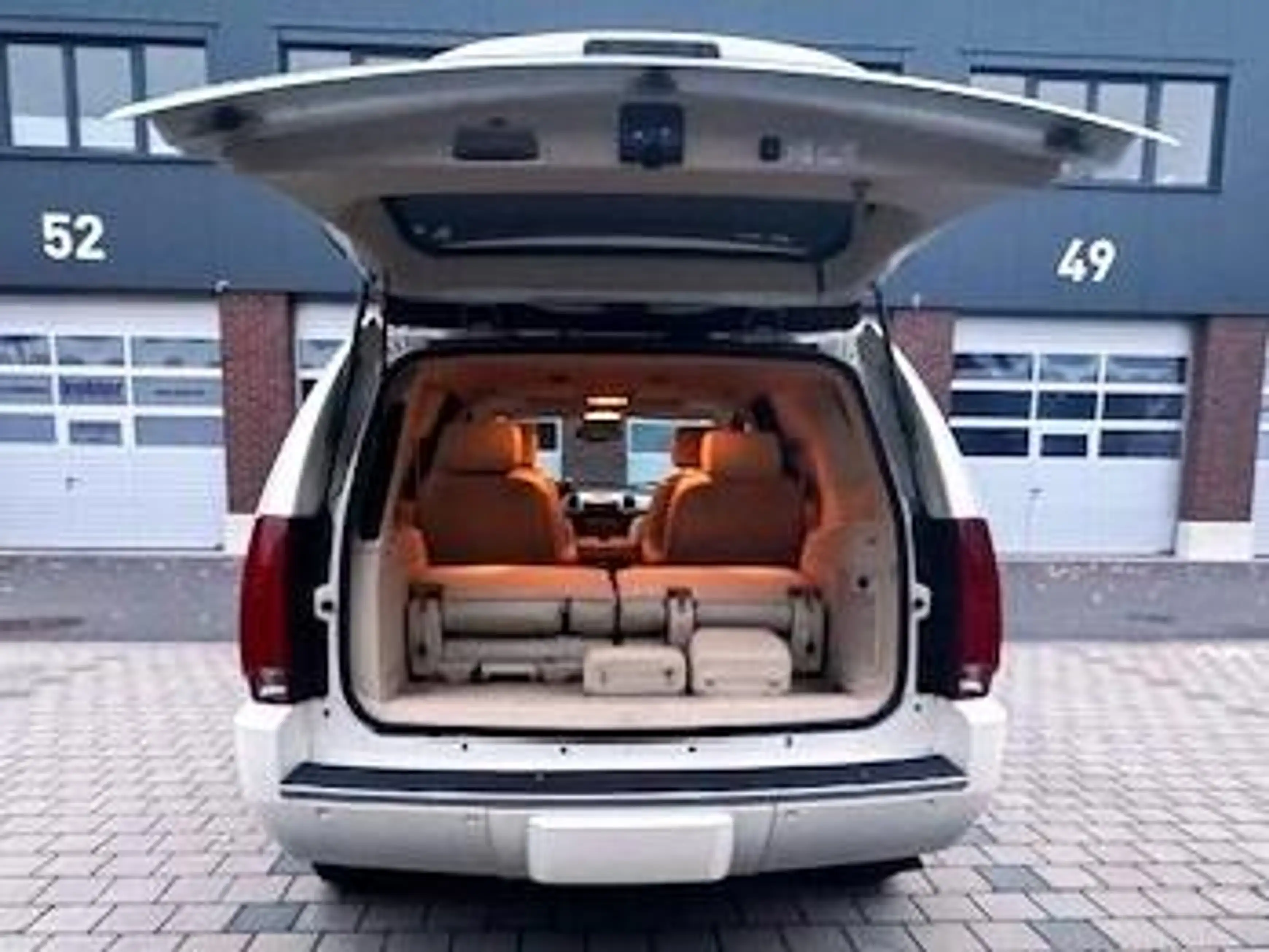 Cadillac Escalade Escalade 6.0 V8 — photo 10