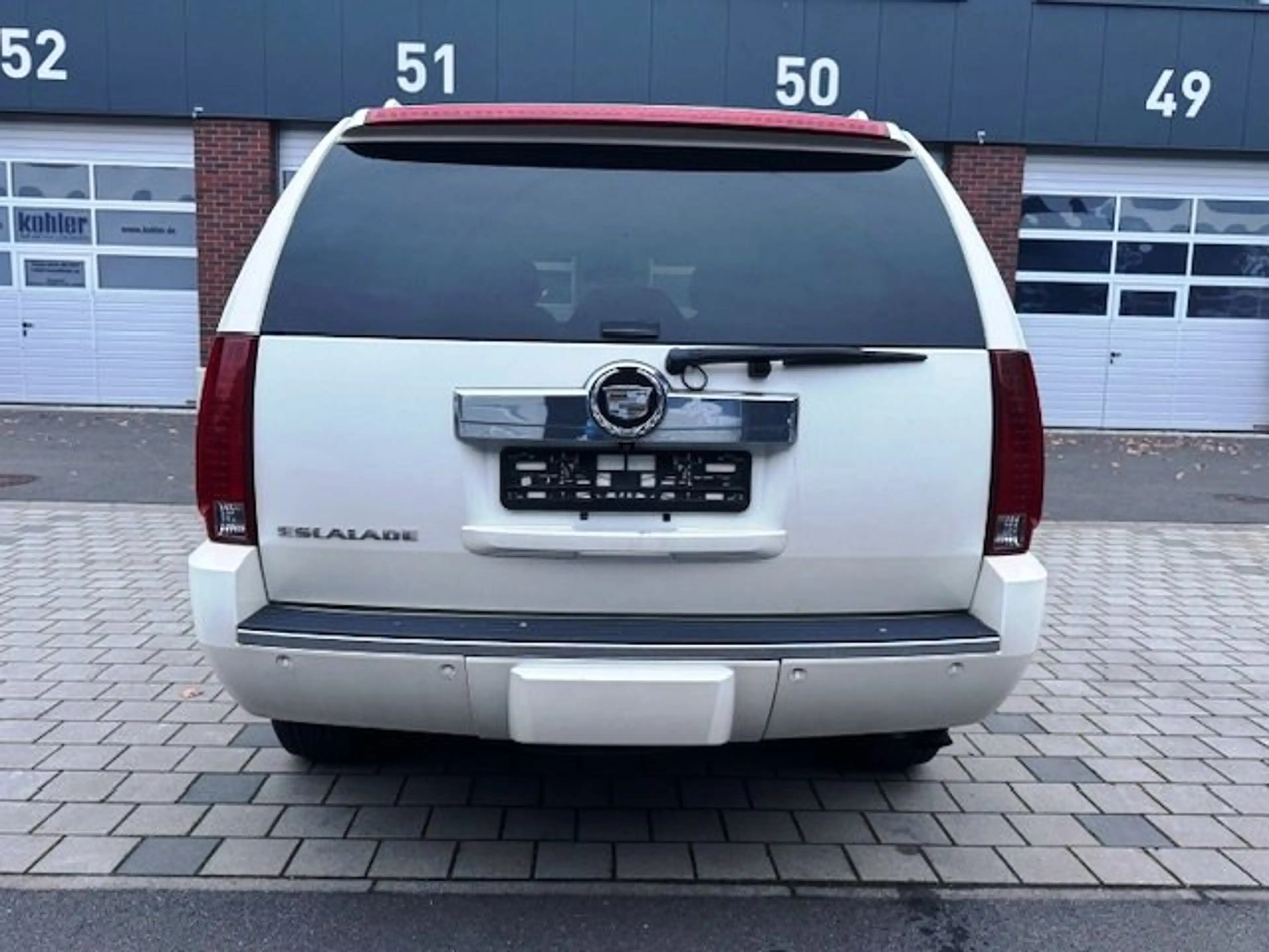 Cadillac Escalade Escalade 6.0 V8 — photo 7