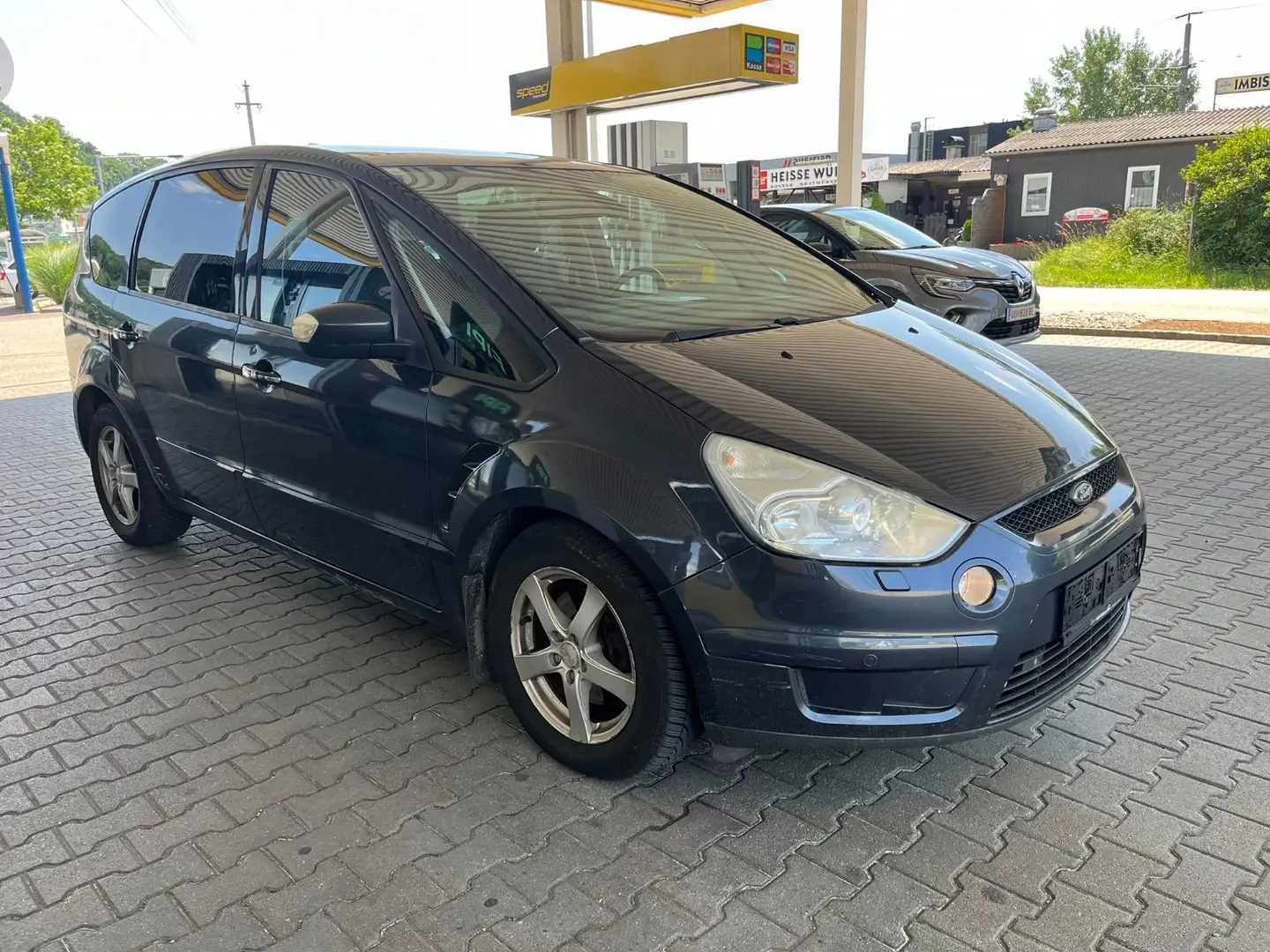 Ford S-Max Titanium 2,0 TDCi DPF 7-Sitzer-Navi-Xenon Gris - 2